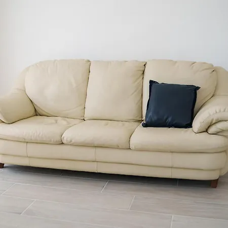 Welcomely - Alte Haus * Ольбія